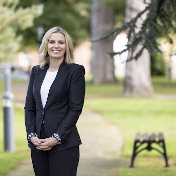 4 IMAGE Smurfit scholars share how the MBA programme has changed their careers